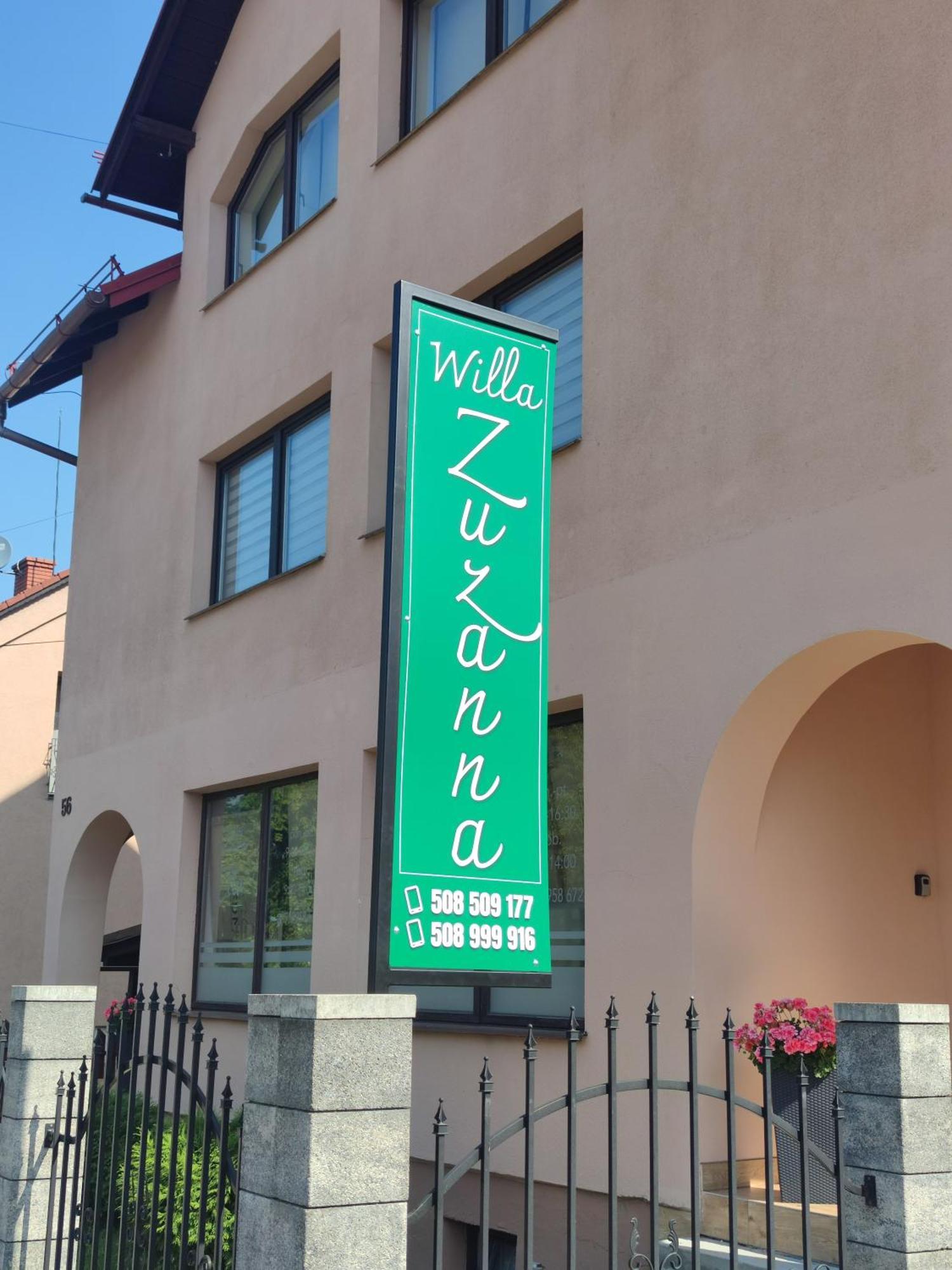 Willa Zuzanna, Wczesniej Willa Italia ウストロン エクステリア 写真